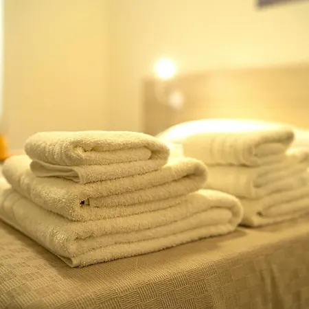 Fuer 4 Personen Ca 75 Qm In Bari, Adriakueste Italien Ostkueste Von Apulien Apartment *