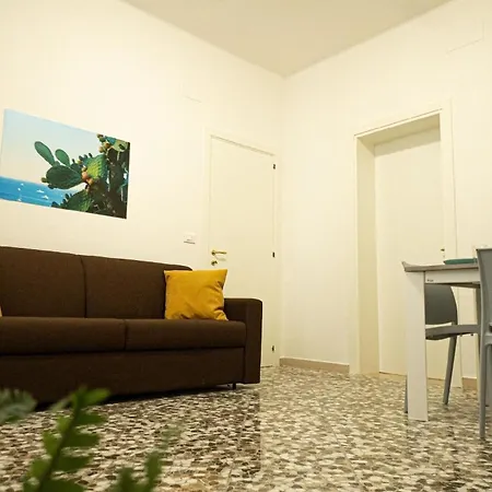 Fuer 4 Personen Ca 75 Qm In Bari, Adriakueste Italien Ostkueste Von Apulien * Bari
